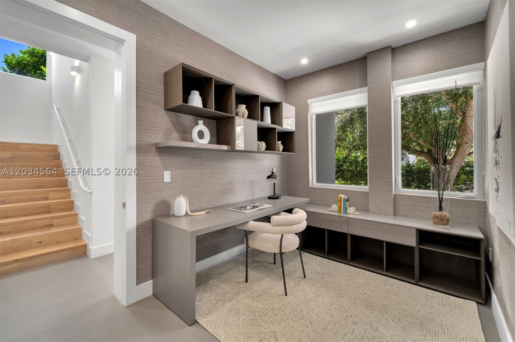 425 Harbor Dr, Key Biscayne FL 33149