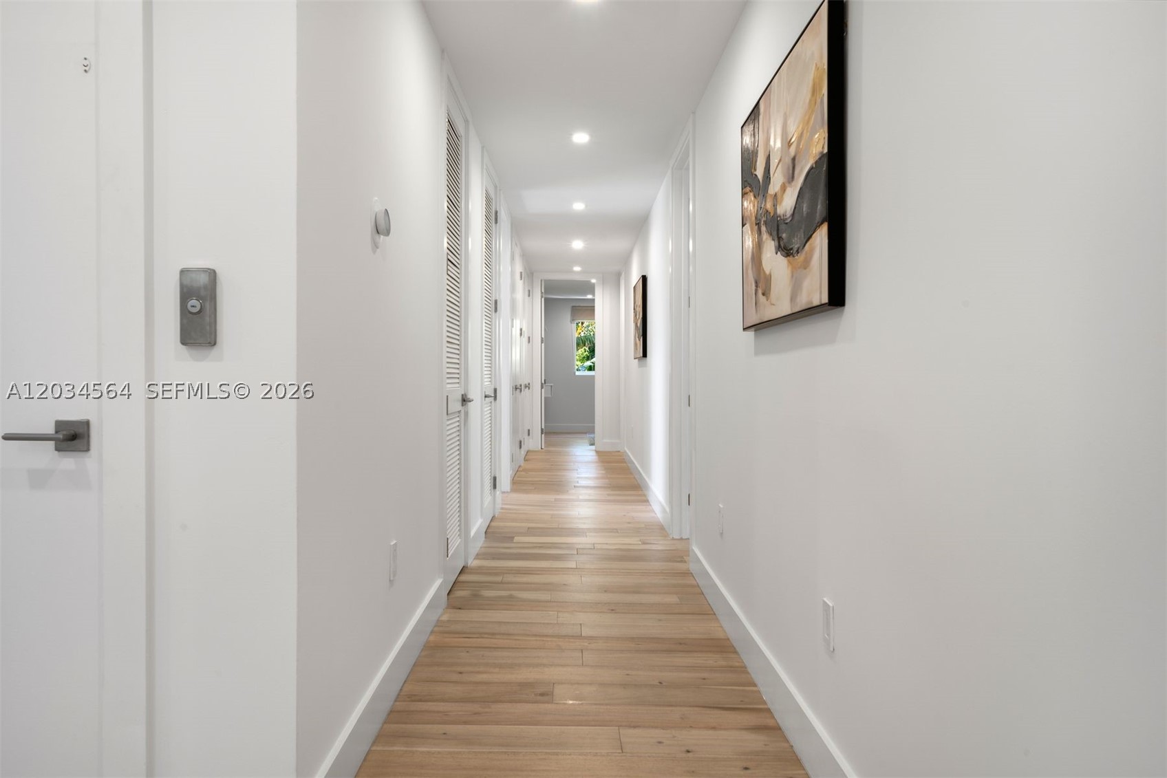 425 Harbor Dr, Key Biscayne FL 33149