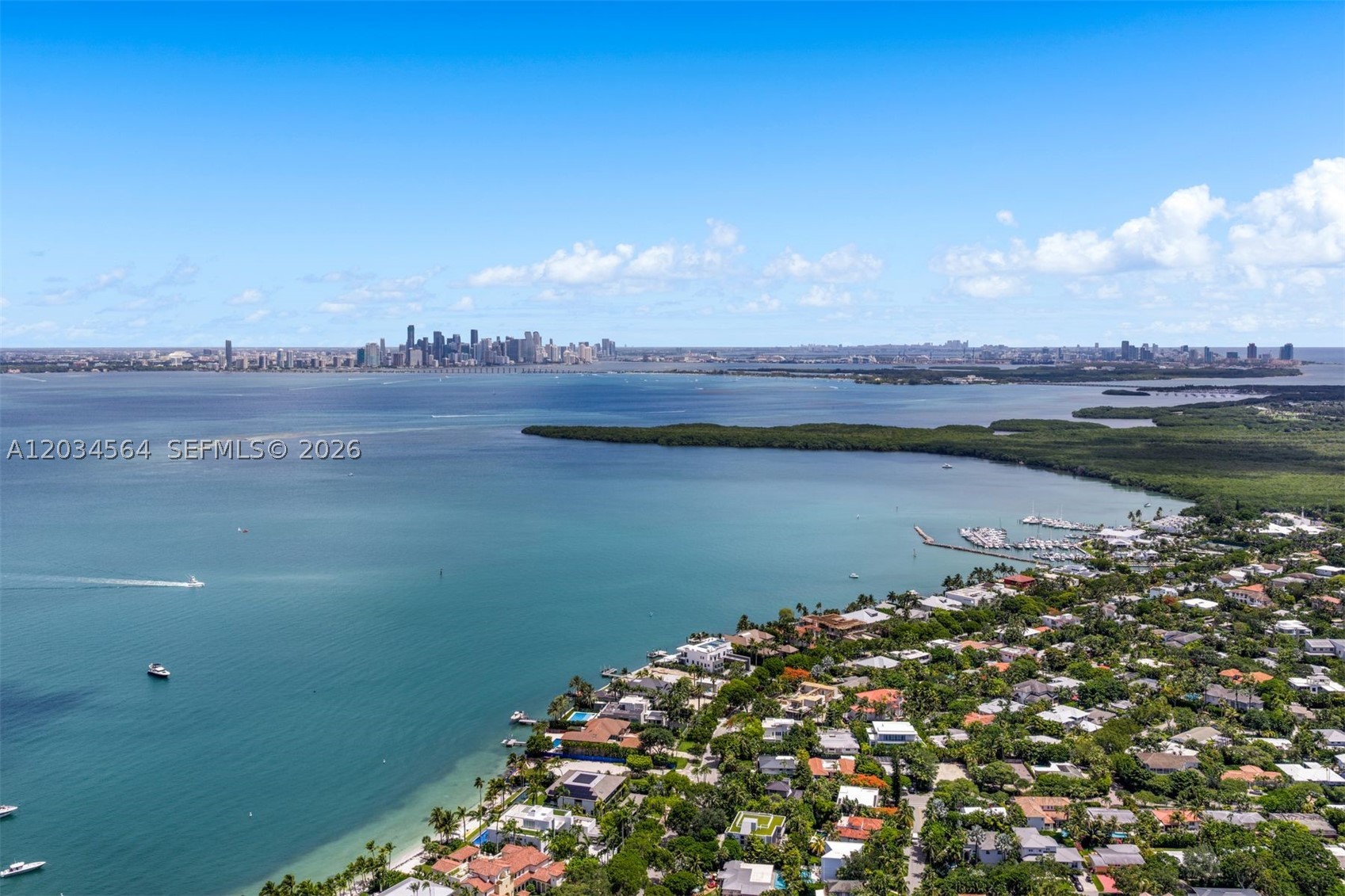425 Harbor Dr, Key Biscayne FL 33149