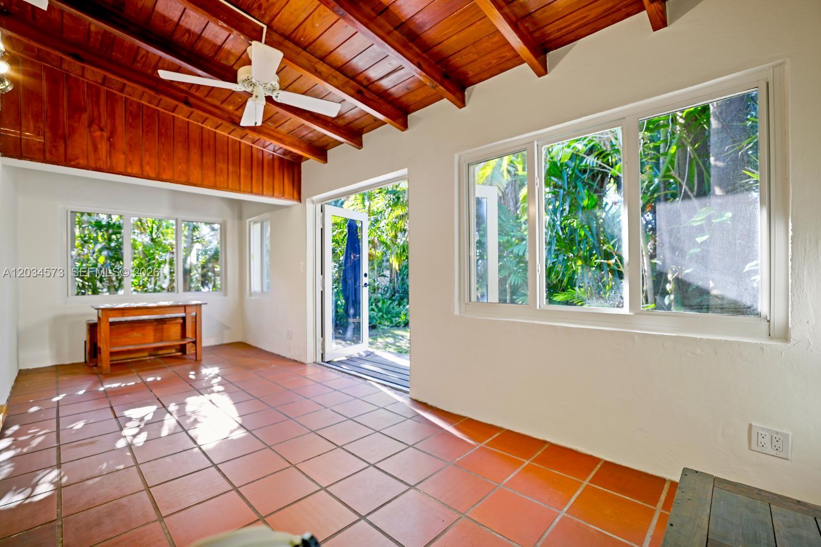 720 NW 75th, Miami FL 33150