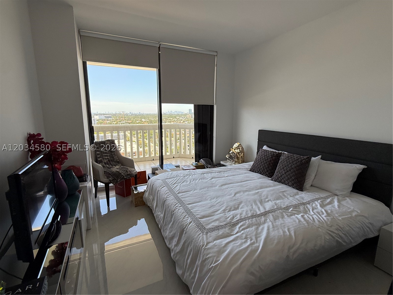 2000 Island Blvd #1603, Aventura FL 33160