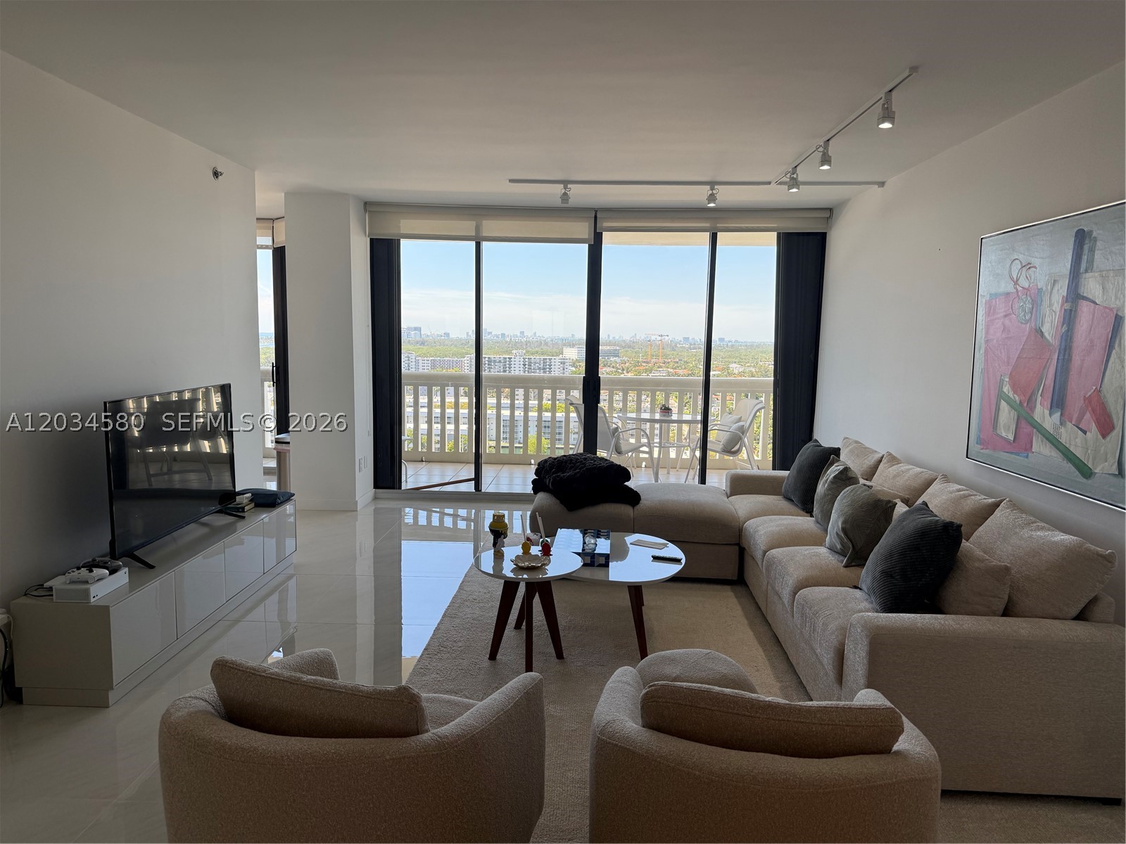 2000 Island Blvd #1603, Aventura FL 33160