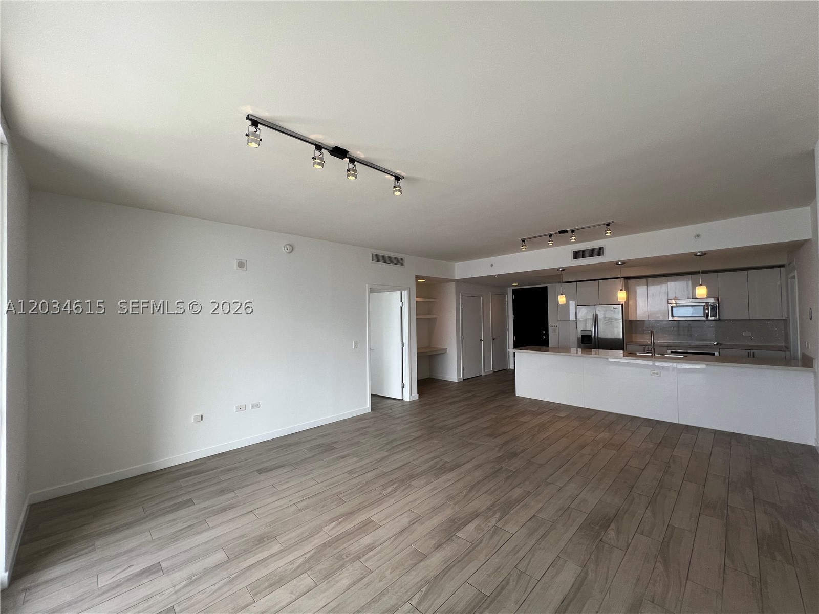 999 SW 1st Ave #2405, Miami FL 33130