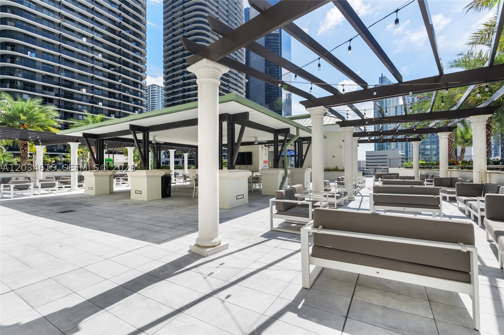 999 SW 1st Ave #2405, Miami FL 33130
