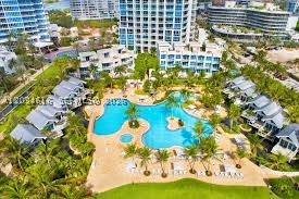 100 S Pointe Dr #1608, Miami Beach FL 33139