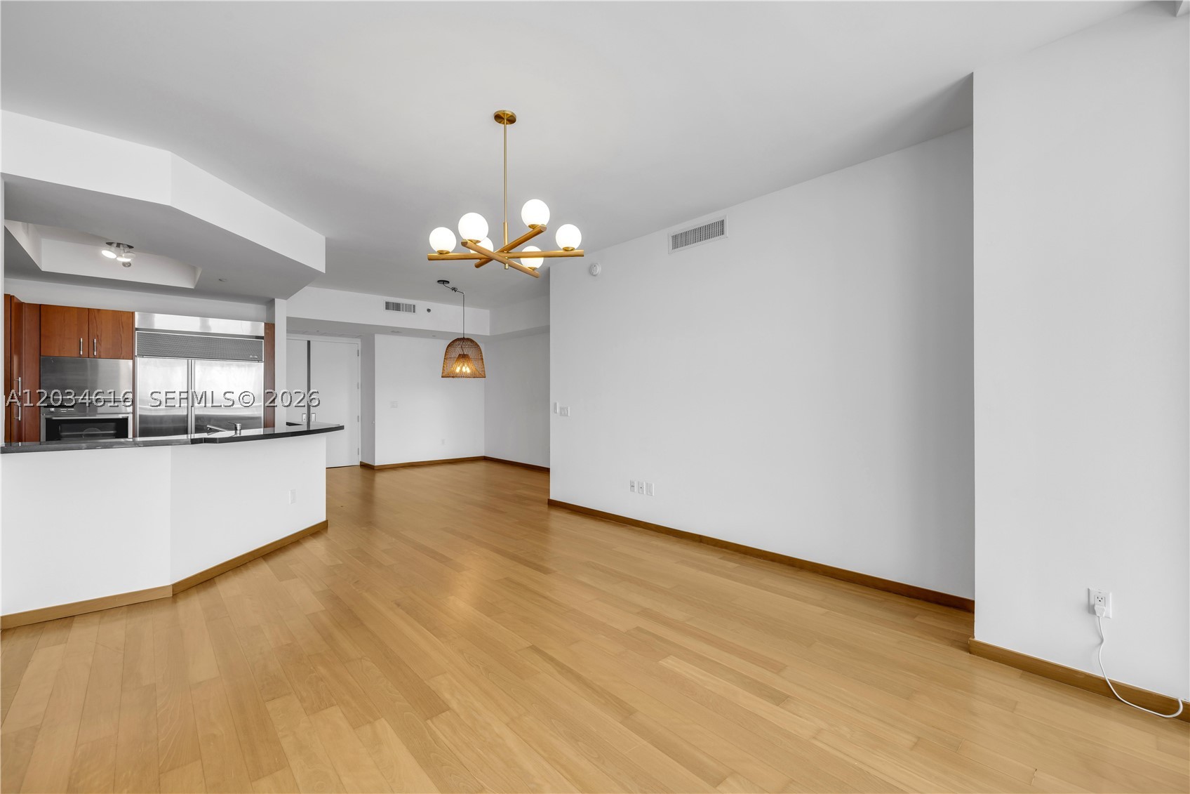 100 S Pointe Dr #1608, Miami Beach FL 33139