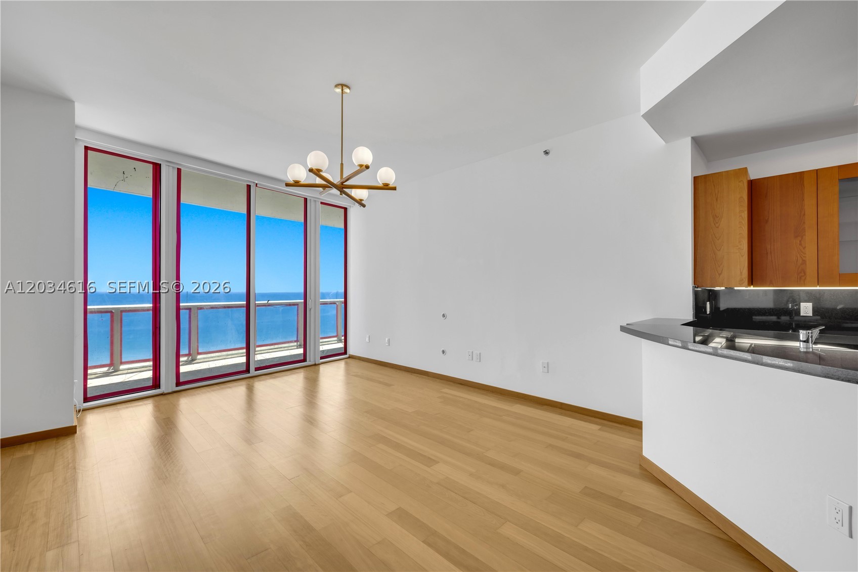 100 S Pointe Dr #1608, Miami Beach FL 33139