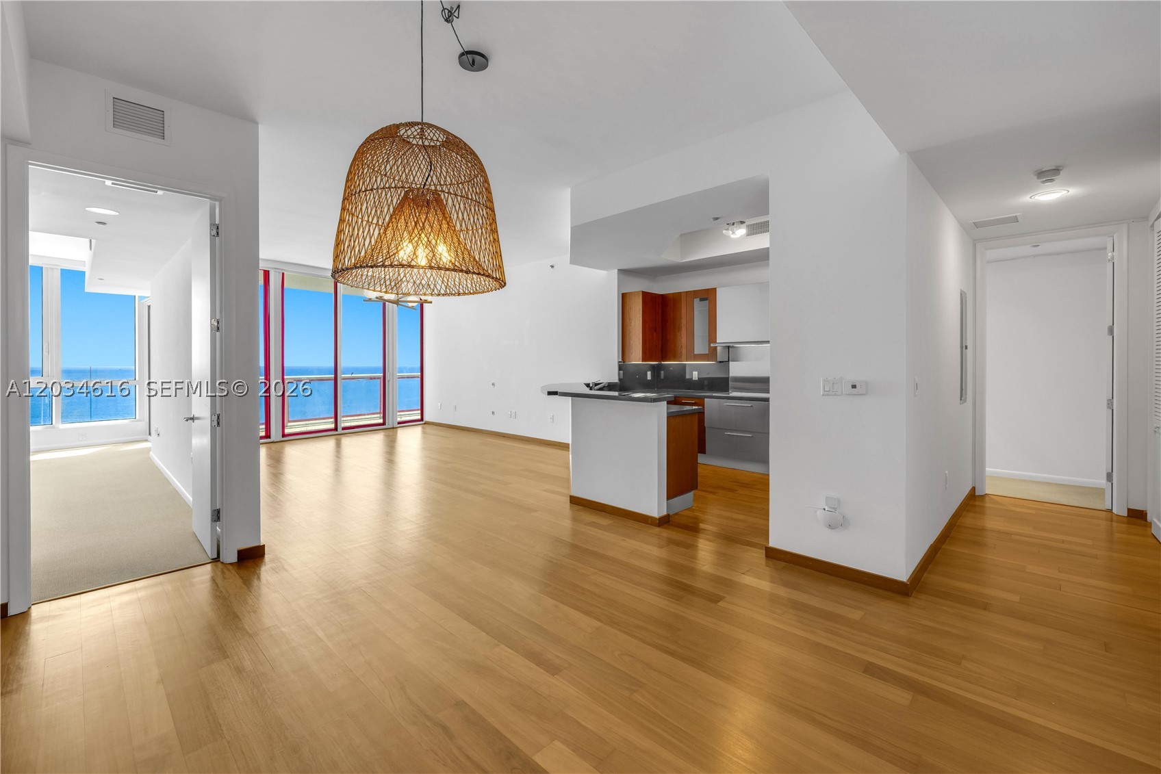 100 S Pointe Dr #1608, Miami Beach FL 33139