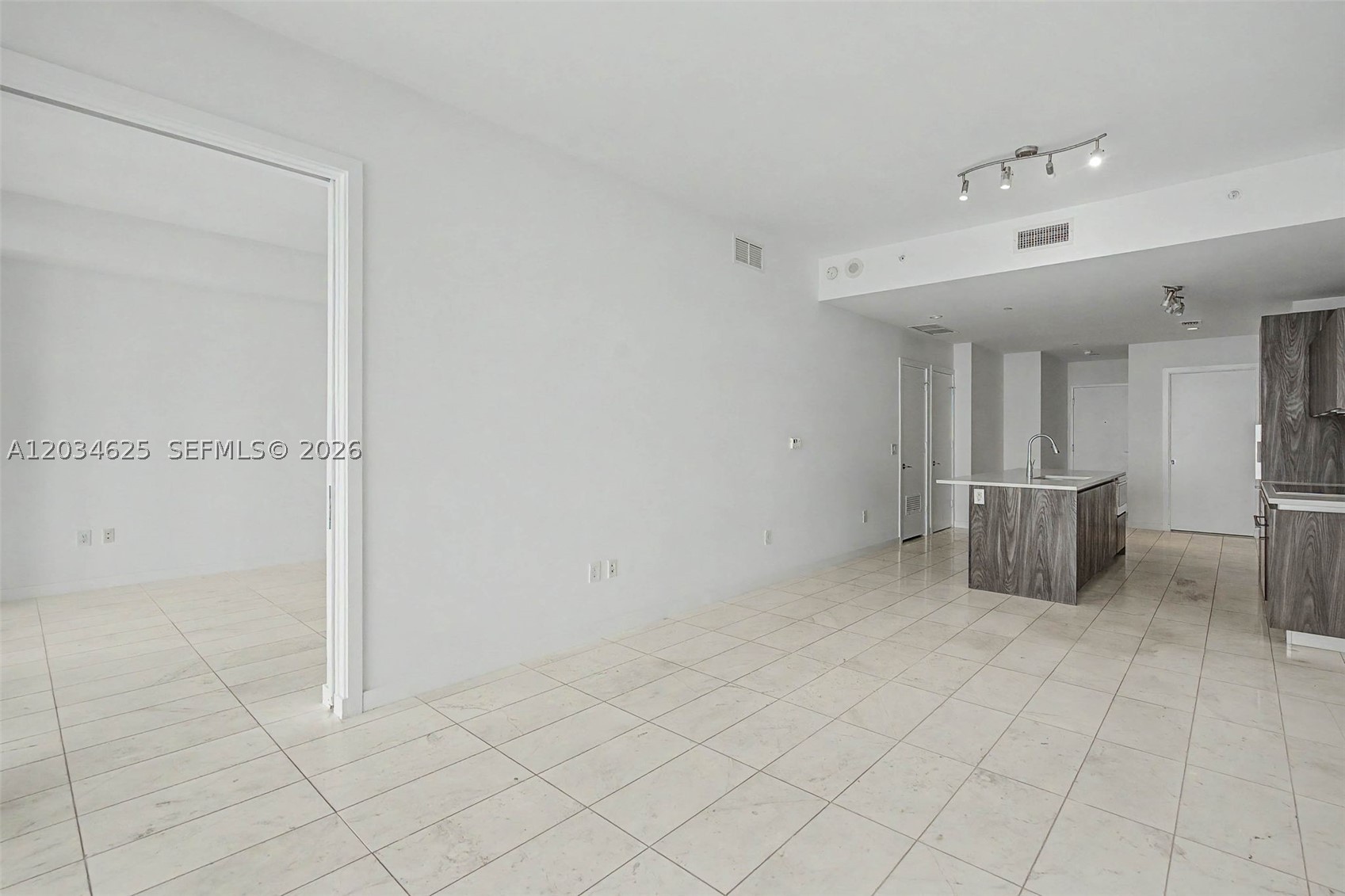 480 NE 31st St #3902, Miami FL 33137