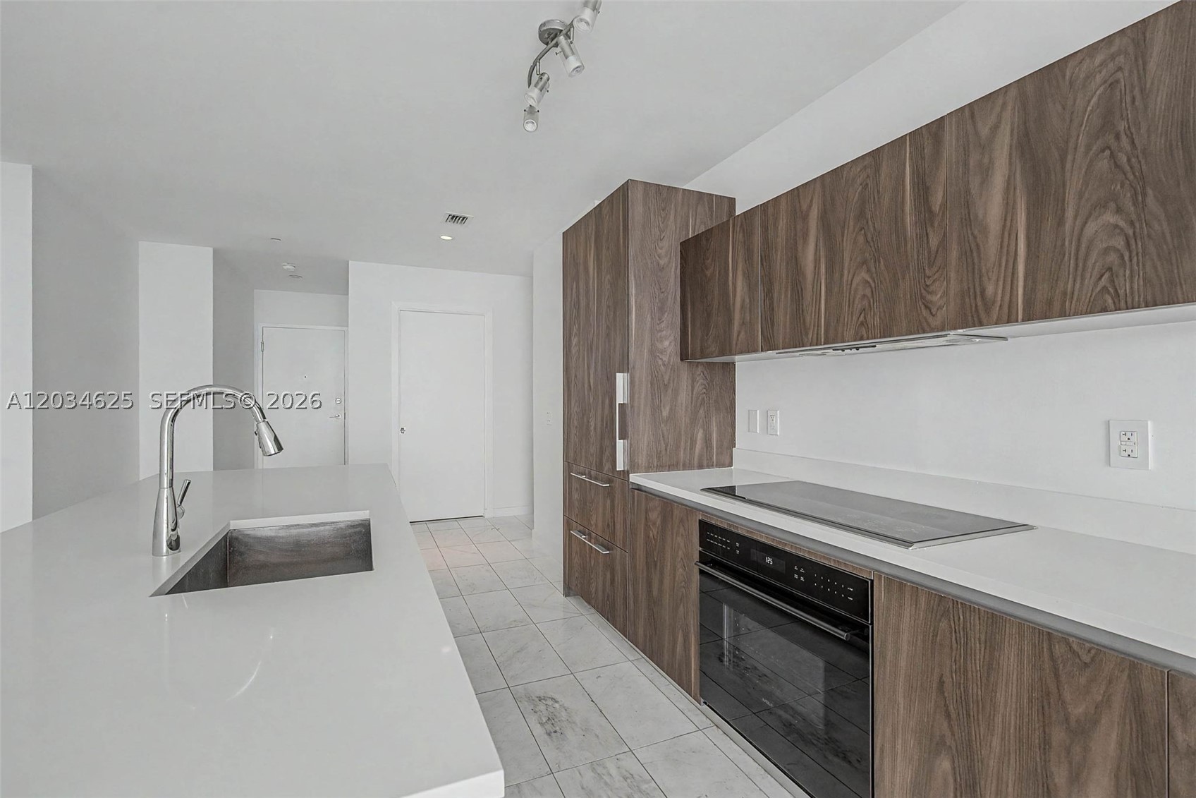 480 NE 31st St #3902, Miami FL 33137