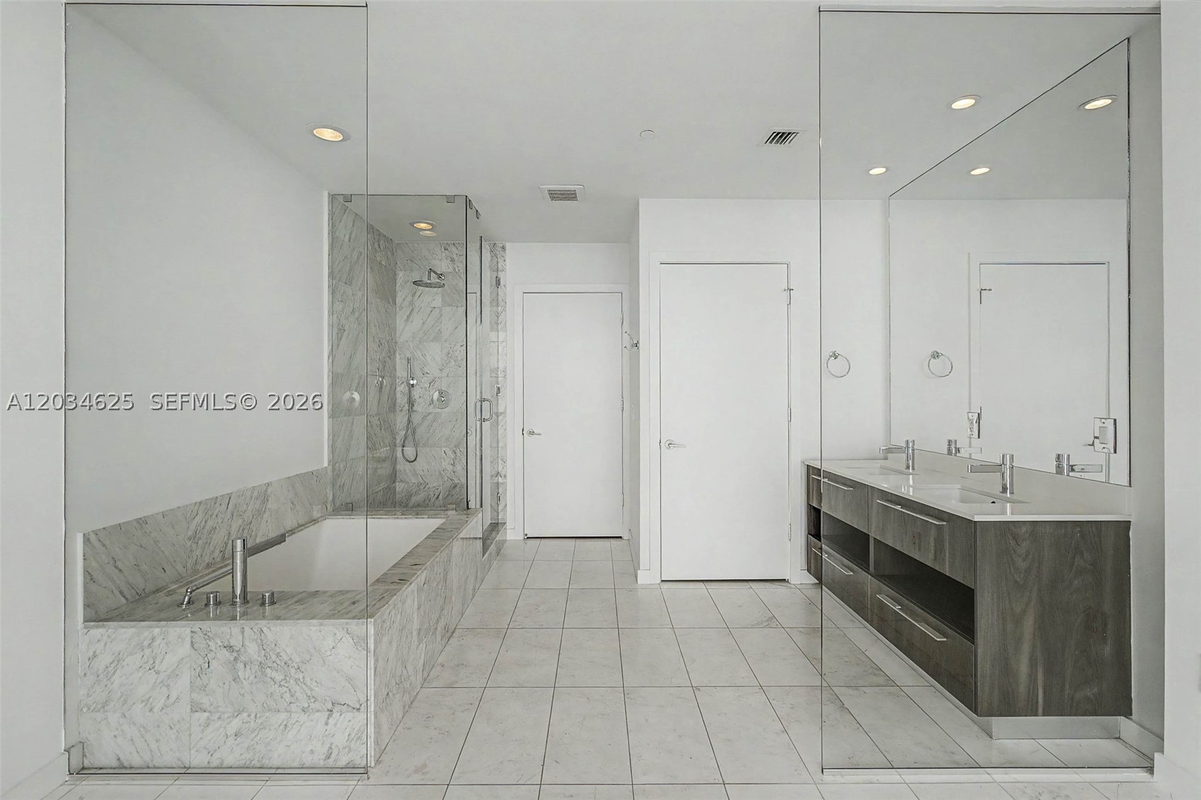 480 NE 31st St #3902, Miami FL 33137