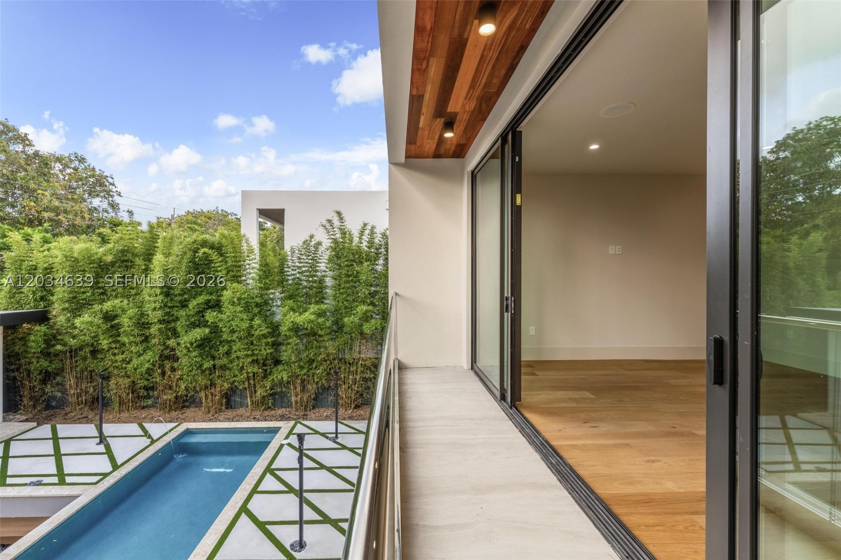 43 NW 42nd St, Miami FL 33127