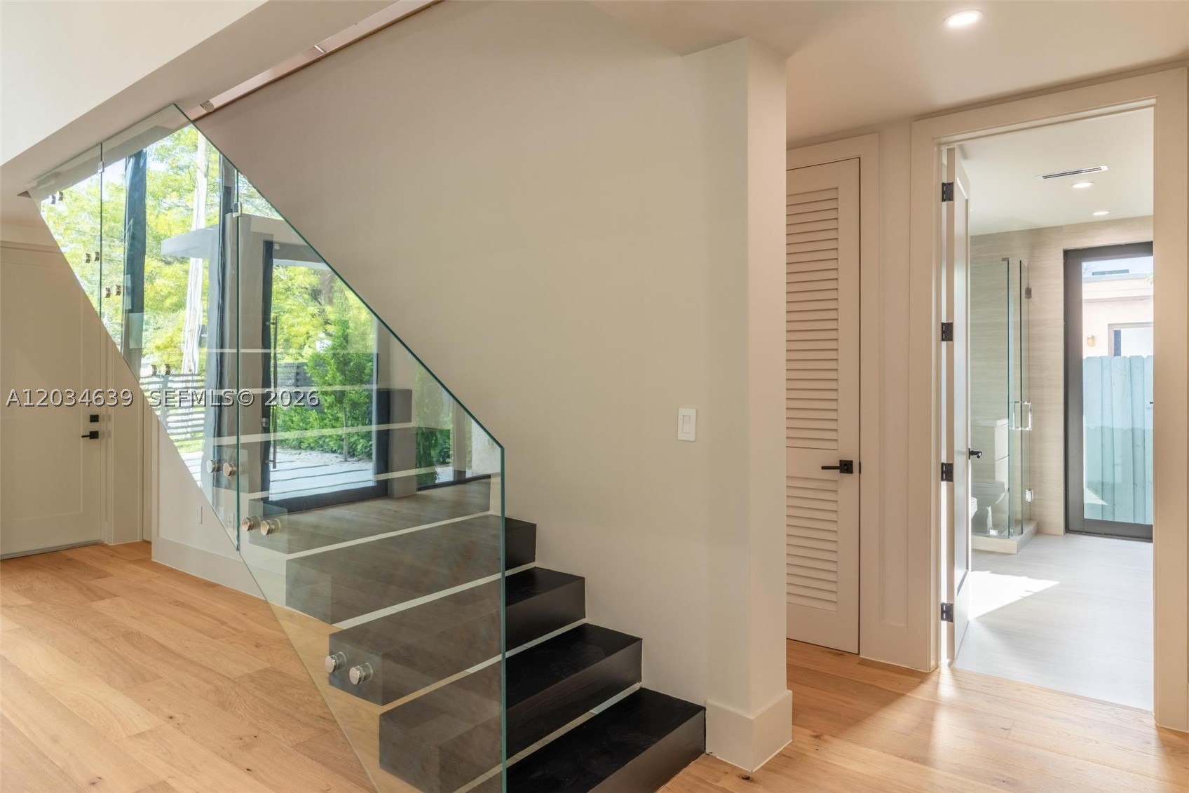 43 NW 42nd St, Miami FL 33127