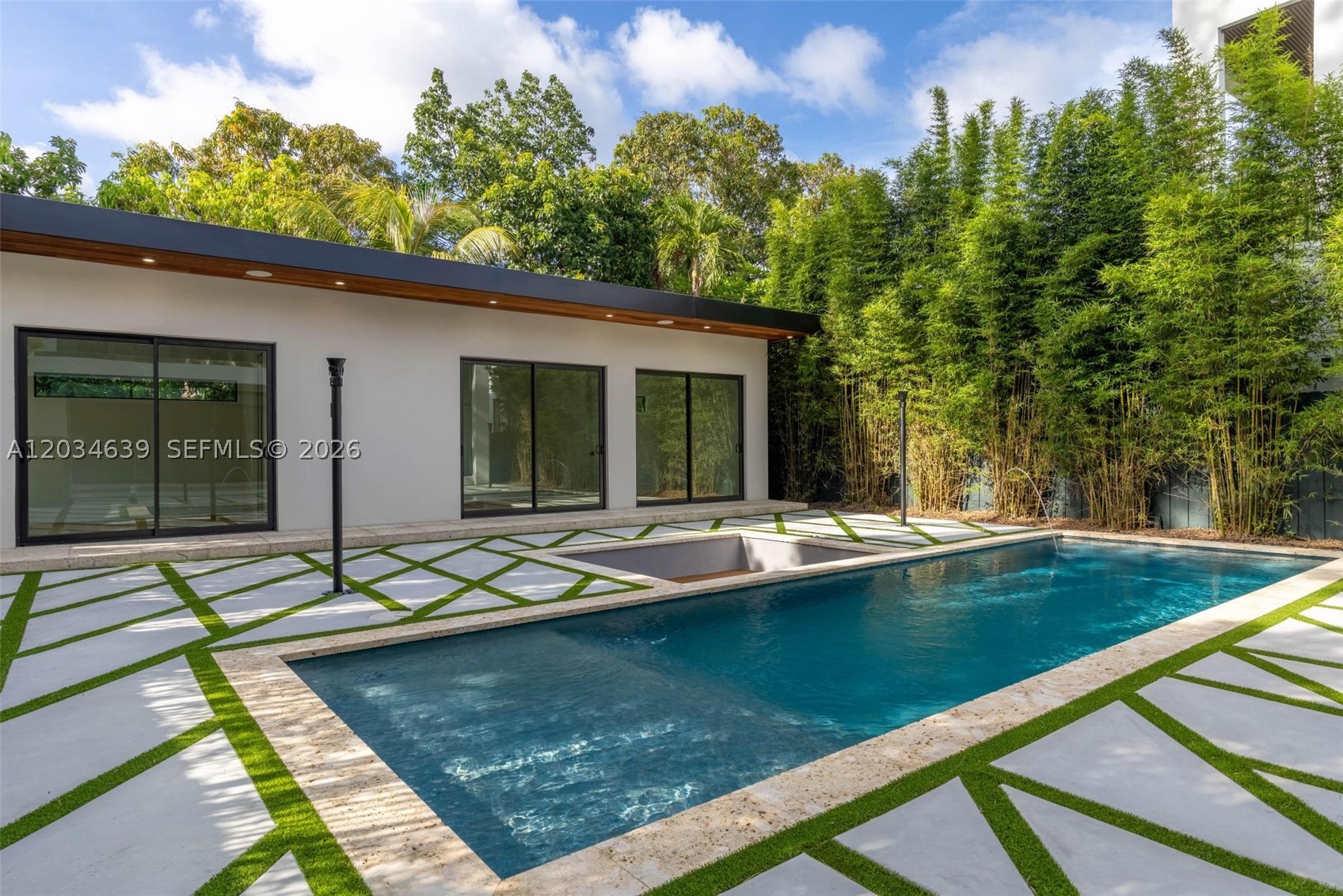 43 NW 42nd St, Miami FL 33127