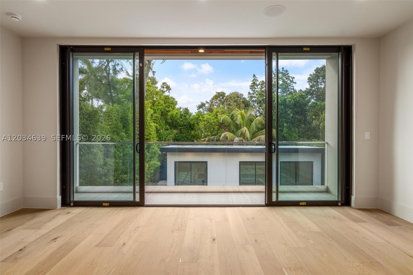43 NW 42nd St, Miami FL 33127