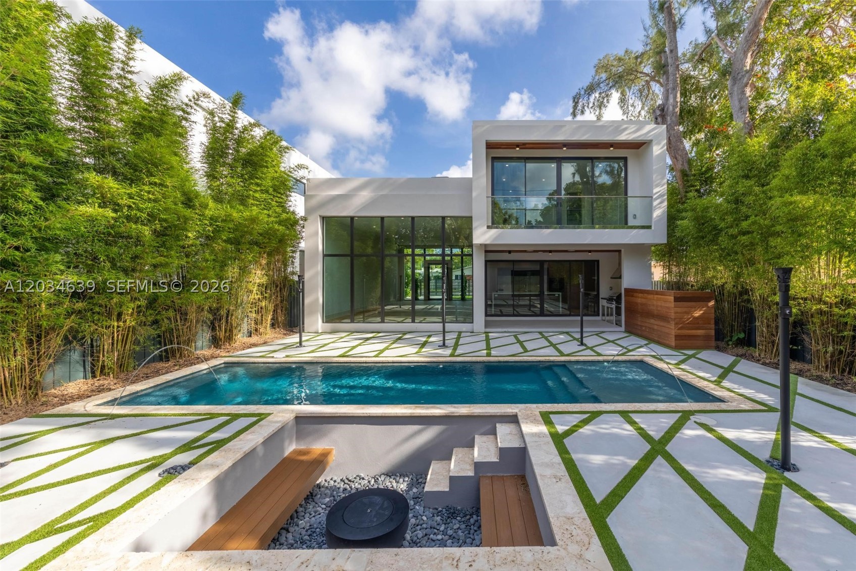 43 NW 42nd St, Miami FL 33127