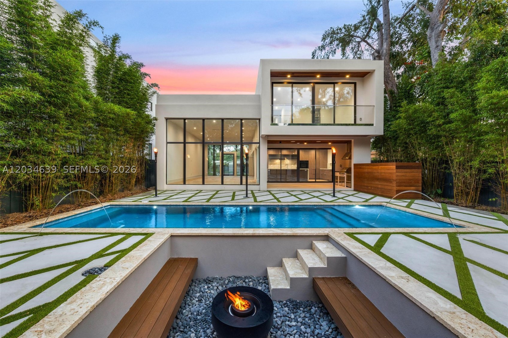 43 NW 42nd St, Miami FL 33127