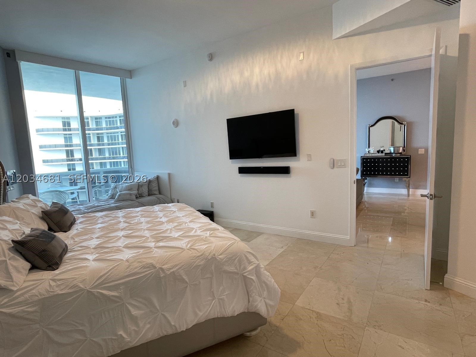 16001 COLLINS AVE #4107, Sunny Isles Beach FL 33160