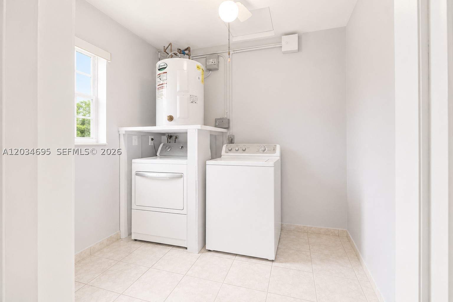 9120 SW 16th St, Miami FL 33165