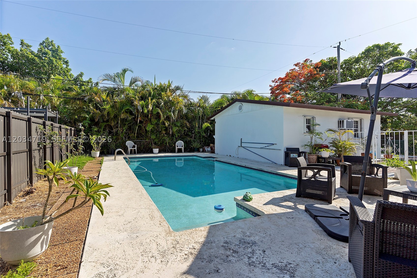 6801 SW 27th St, Miami FL 33155
