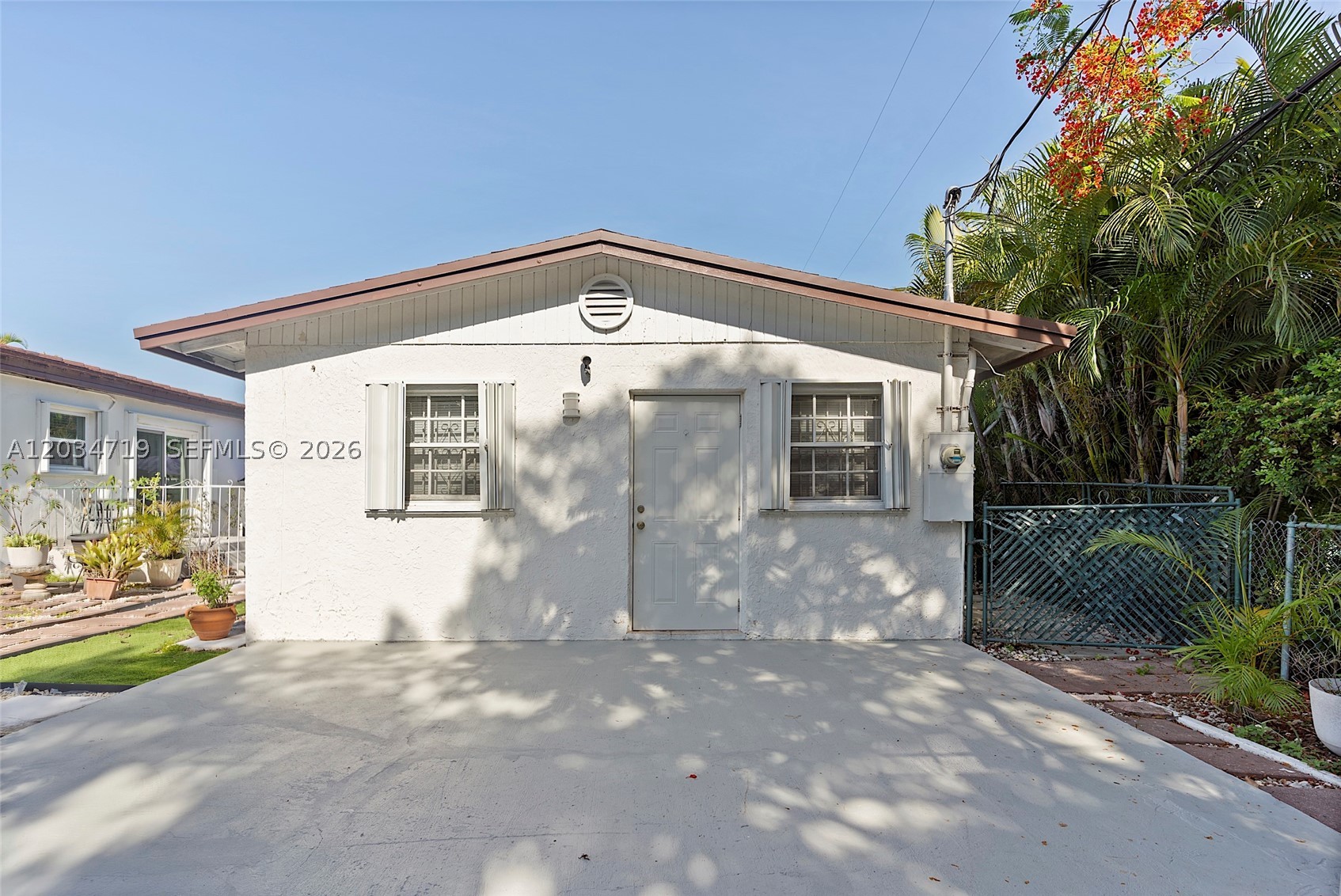 6801 SW 27th St, Miami FL 33155