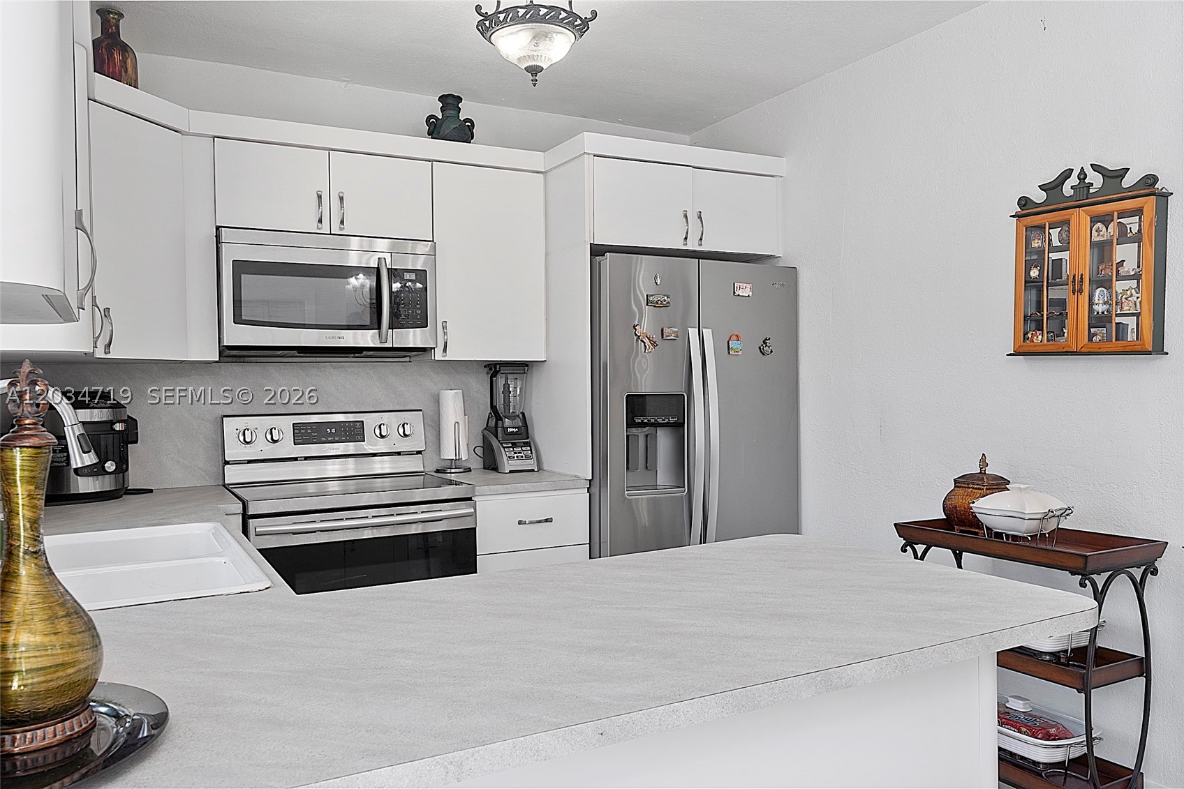 6801 SW 27th St, Miami FL 33155