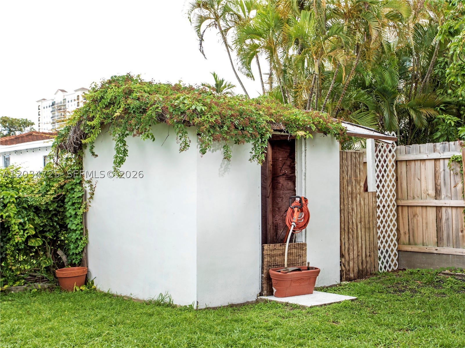 3610 SW 14th St, Miami FL 33145