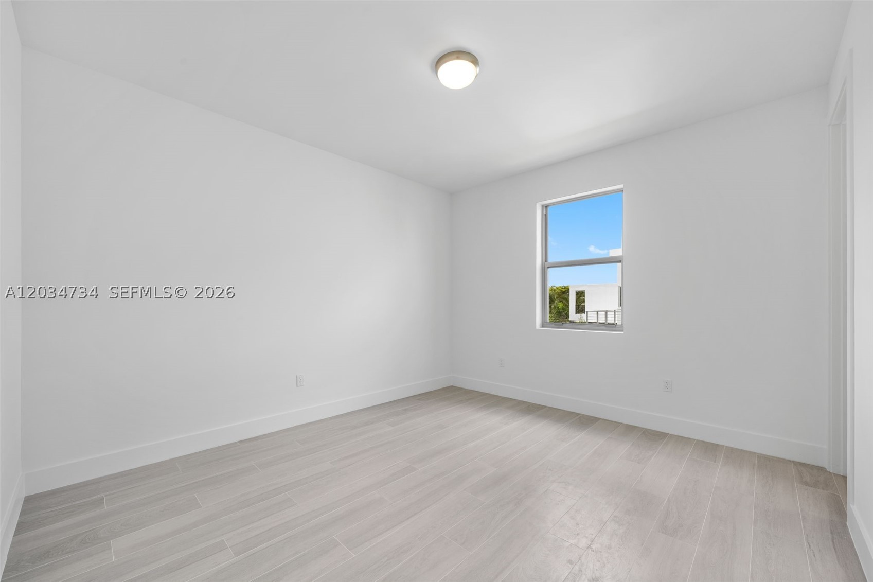 16710 N Botaniko Dr N, Weston FL 33326