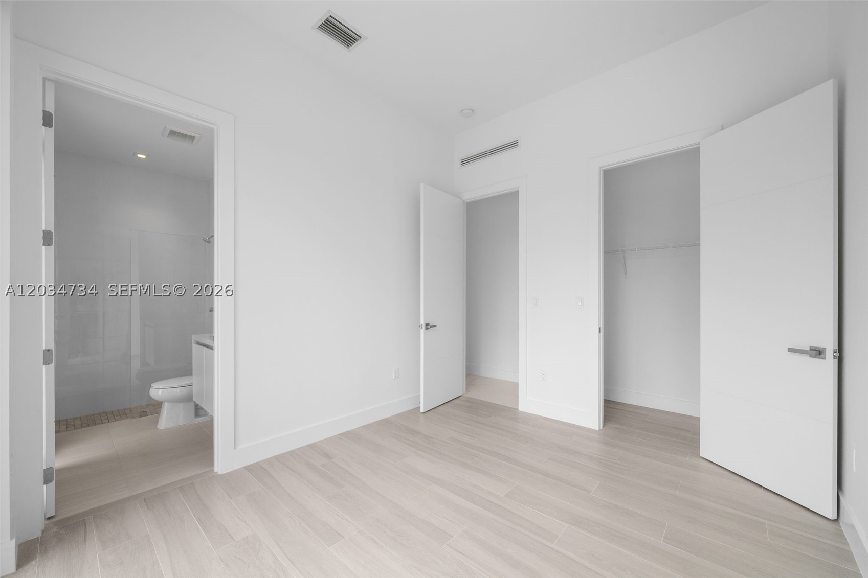 16710 N Botaniko Dr N, Weston FL 33326
