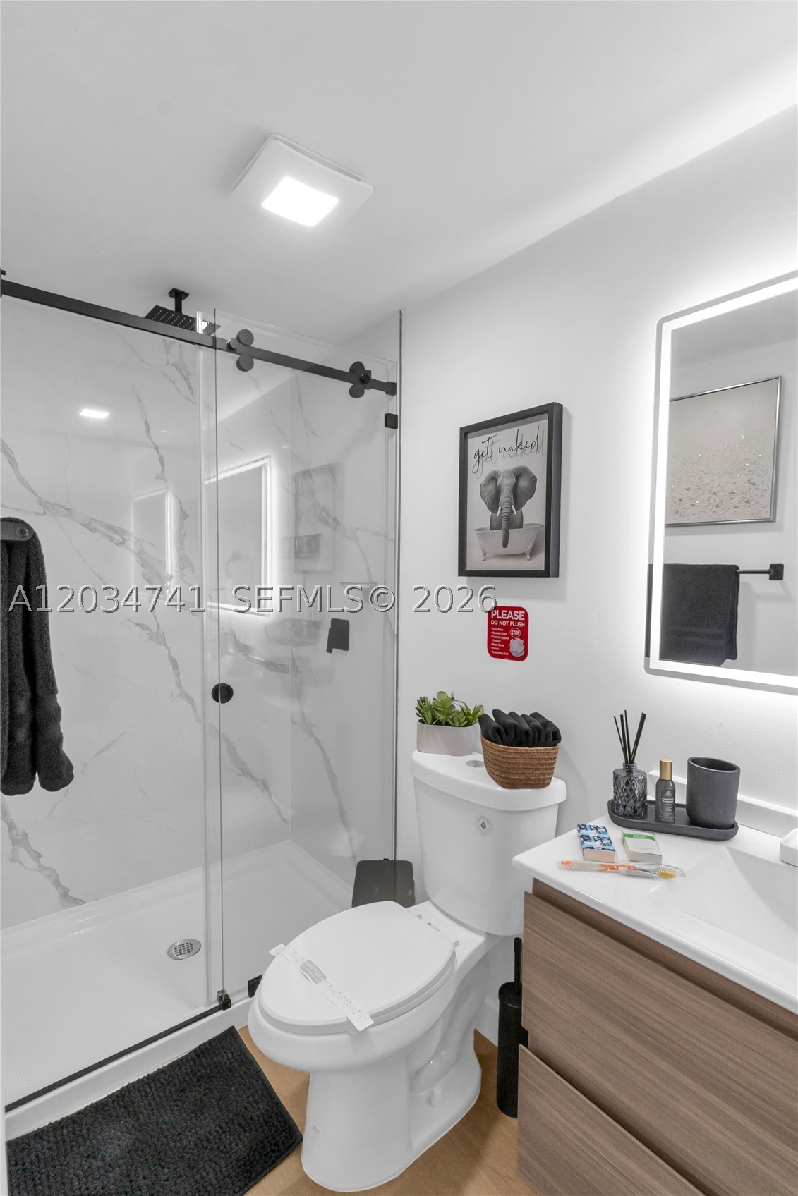 621 NW 59th Ave, Miami FL 33126