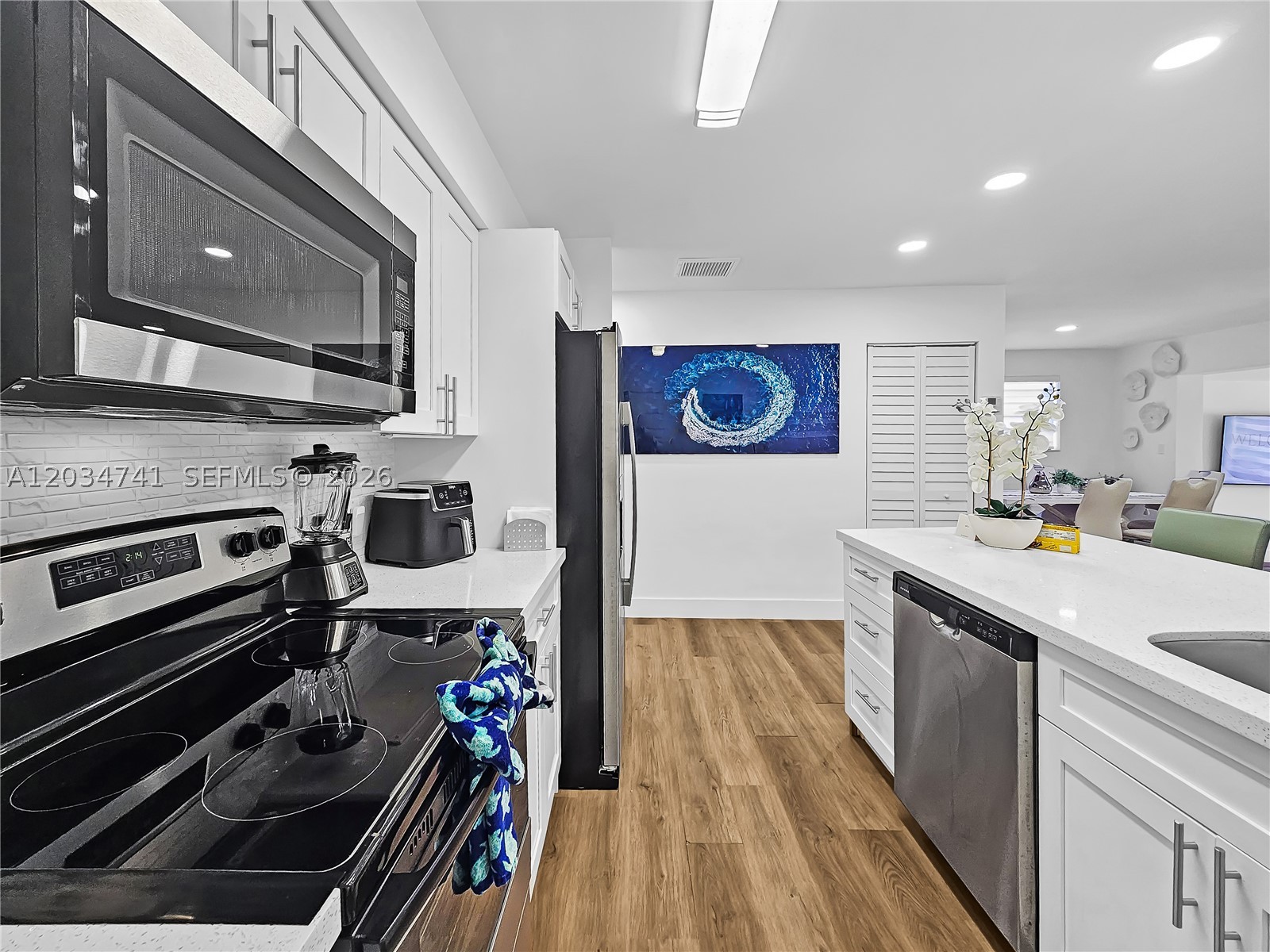 621 NW 59th Ave, Miami FL 33126