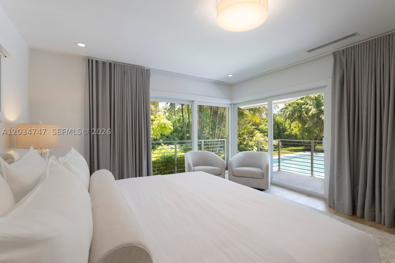 5780 Las Palmas Dr, Coral Gables FL 33156