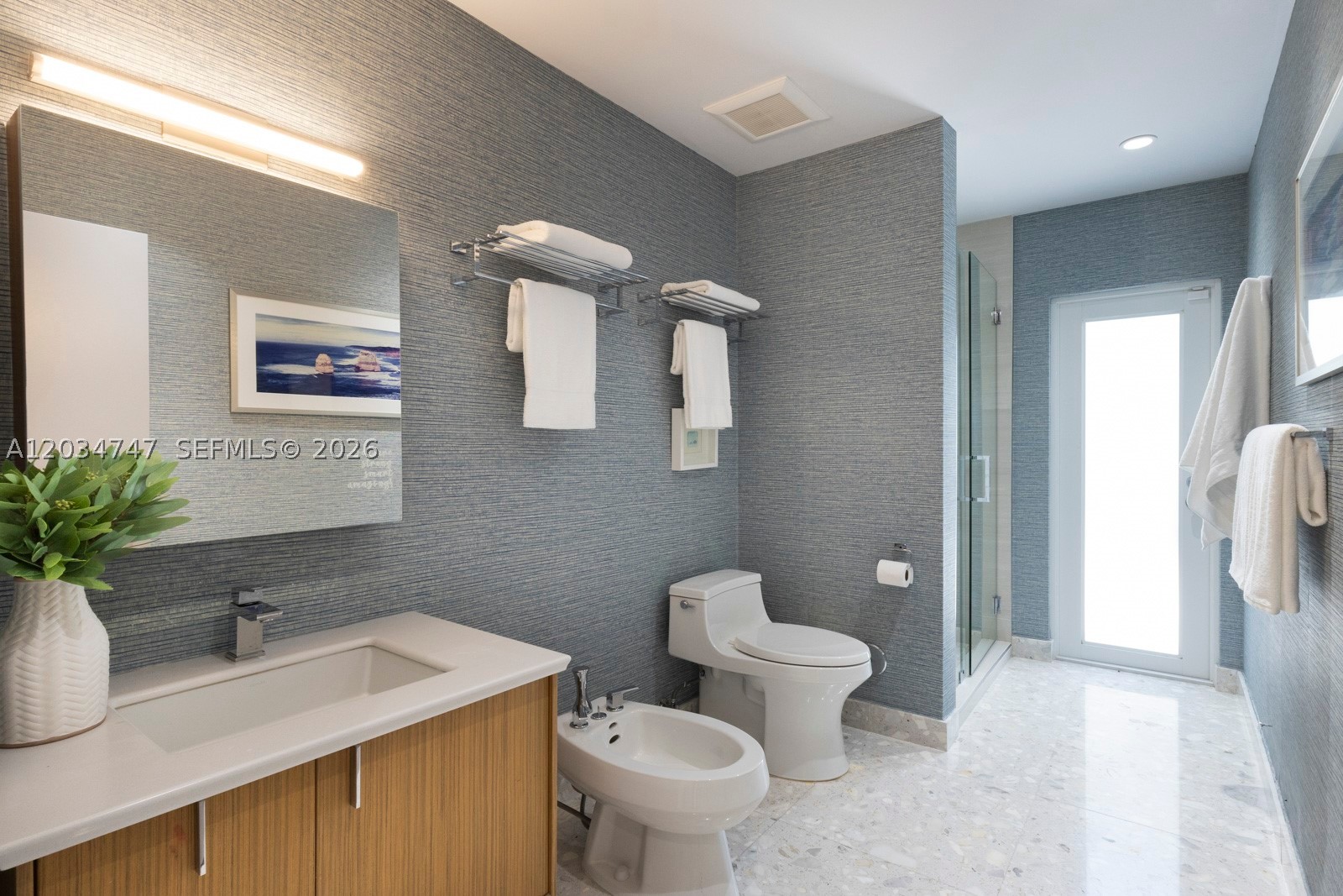 5780 Las Palmas Dr, Coral Gables FL 33156