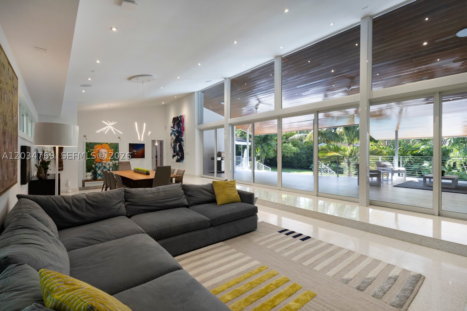 5780 Las Palmas Dr, Coral Gables FL 33156
