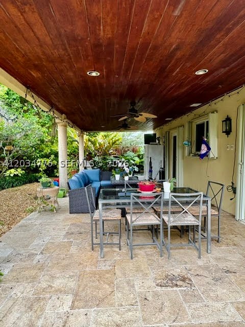 9624 SW 79th Ter, Miami FL 33173