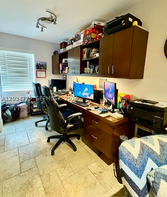9624 SW 79th Ter, Miami FL 33173