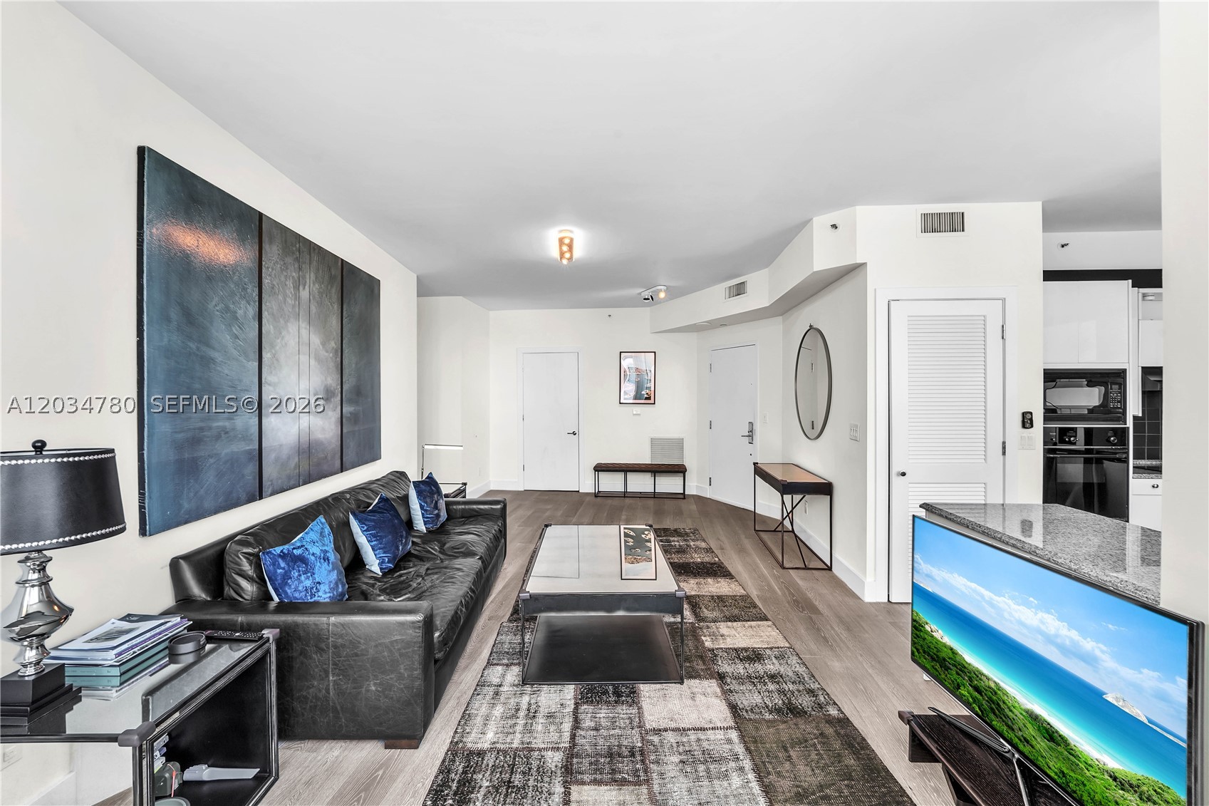 300 S POINTE DR #809, Miami Beach FL 33139
