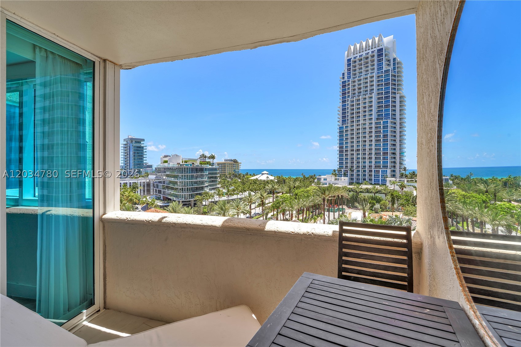 300 S POINTE DR #809, Miami Beach FL 33139