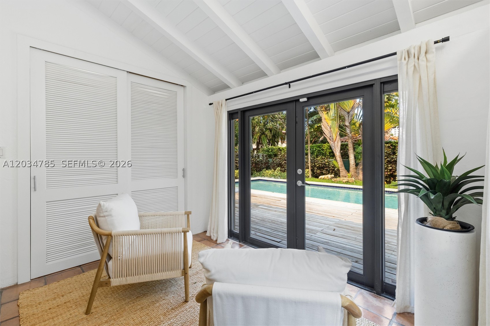 4531 Sheridan Ave, Miami Beach FL 33140