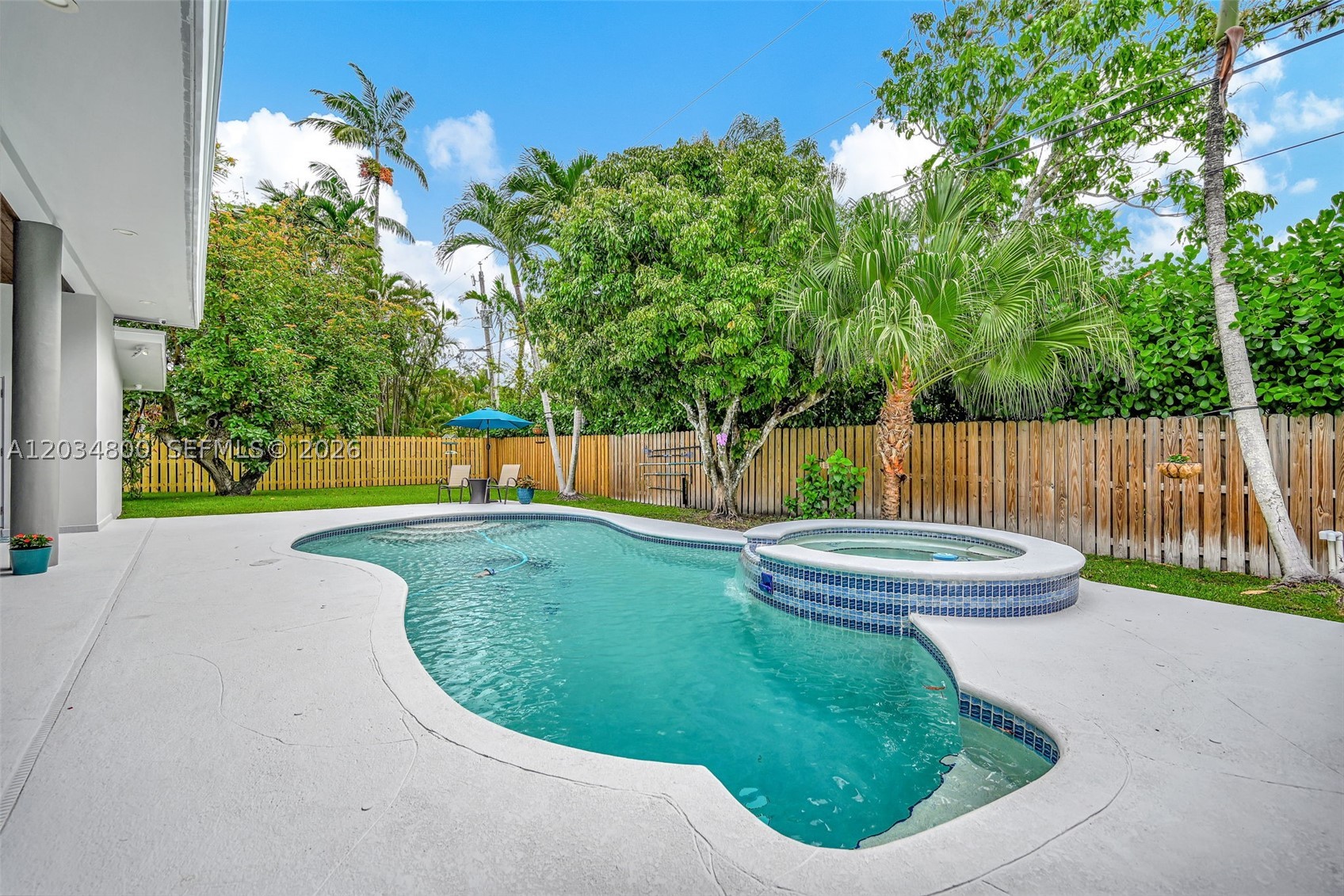 15845 SW 87th Ave, Palmetto Bay FL 33157