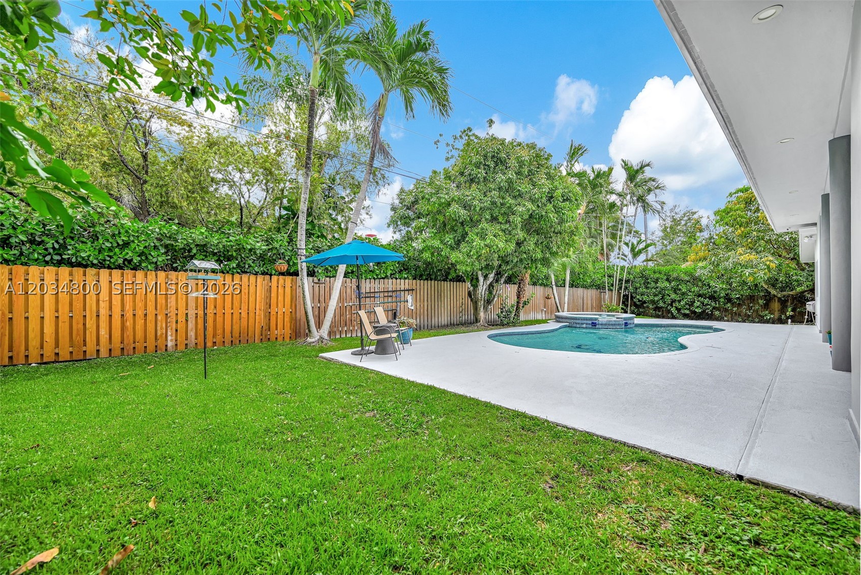 15845 SW 87th Ave, Palmetto Bay FL 33157
