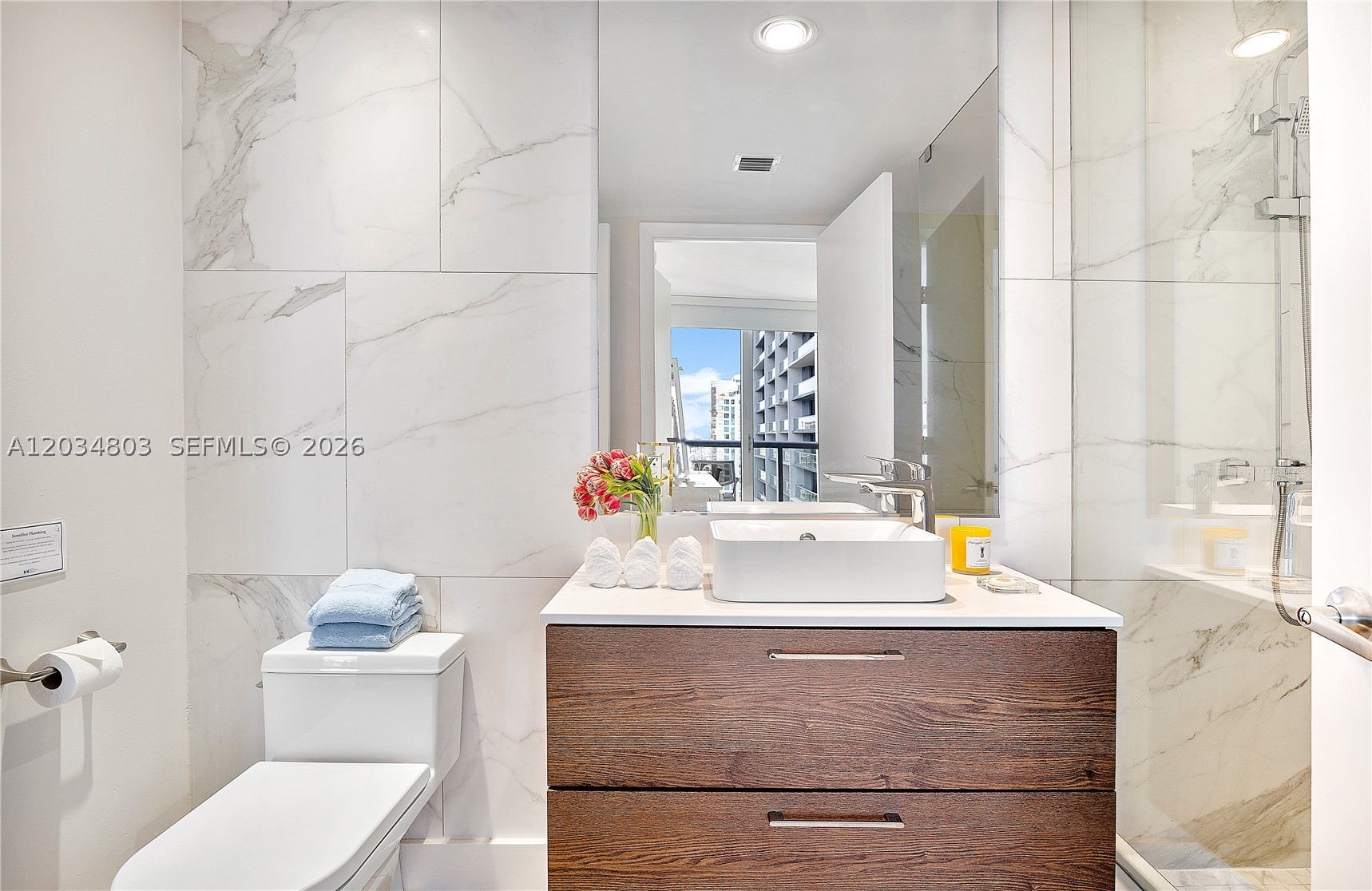 485 Brickell Ave #3211, Miami FL 33131