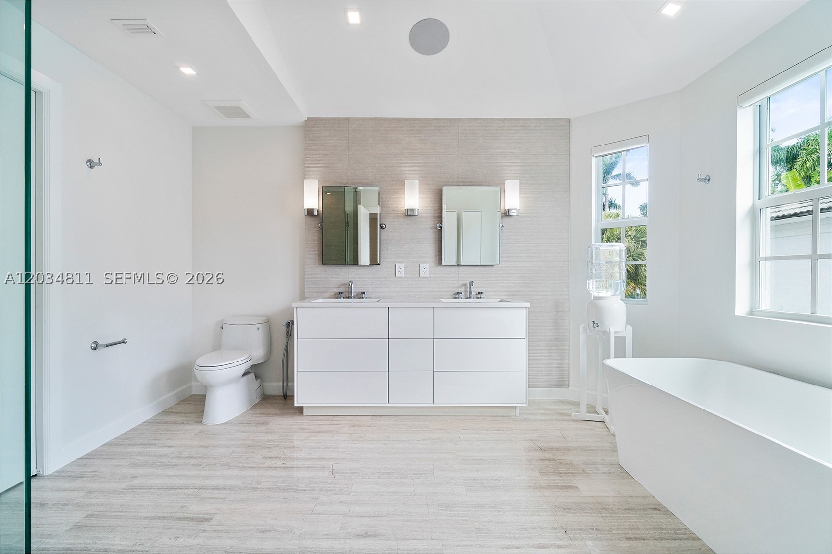 19941 NE 36th Pl, Aventura FL 33180