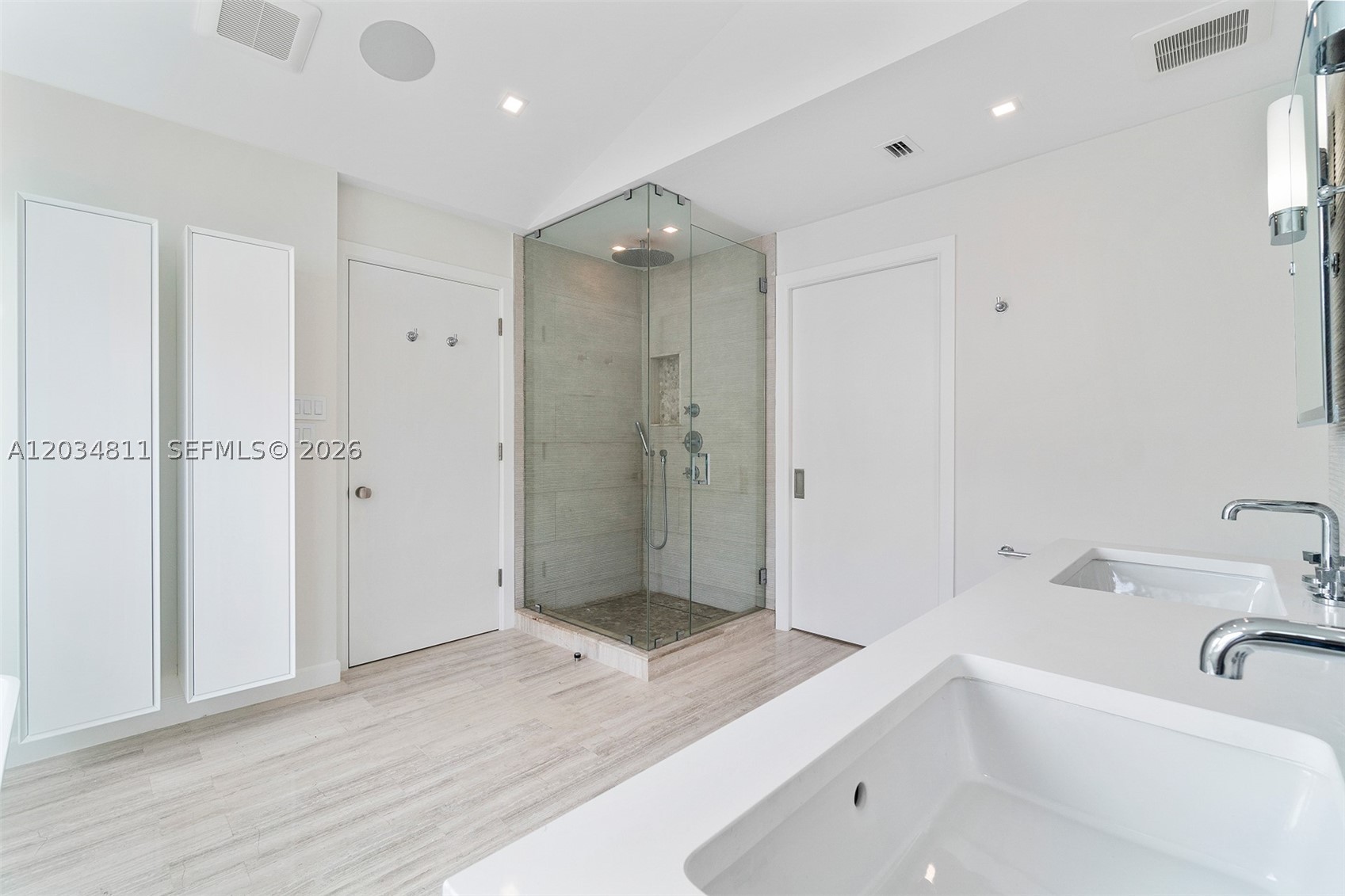 19941 NE 36th Pl, Aventura FL 33180