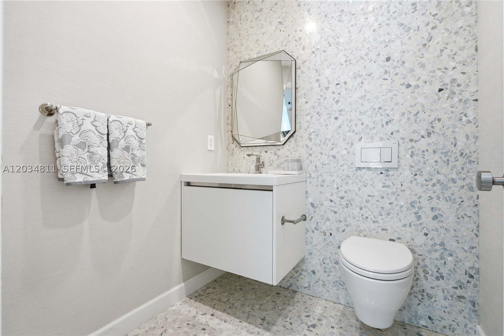 19941 NE 36th Pl, Aventura FL 33180