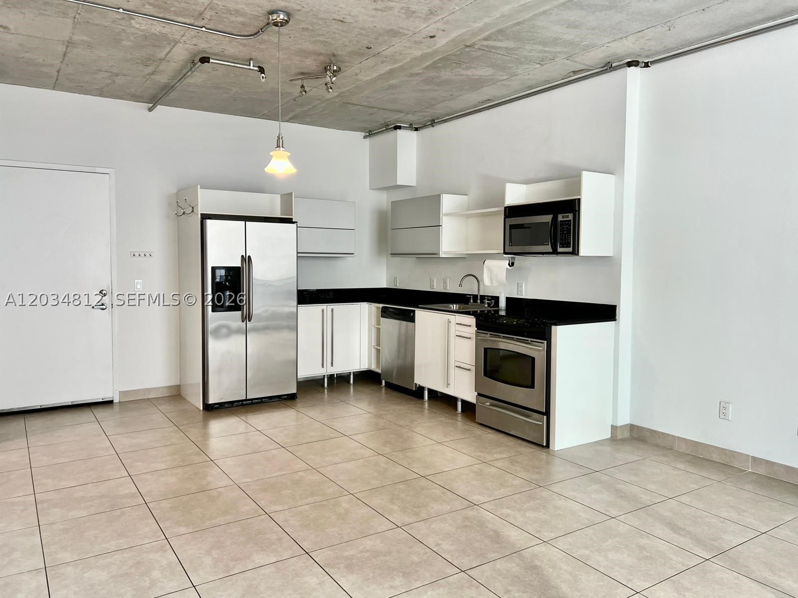 690 SW 1st Ct #1026, Miami FL 33130