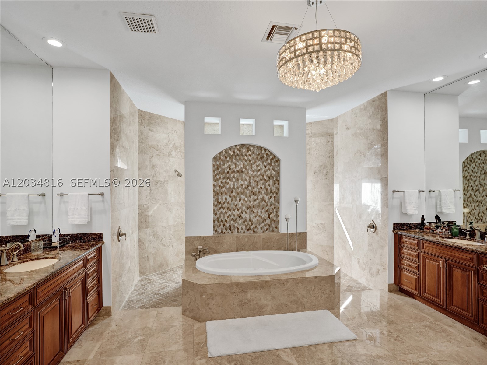 14321 N Jockey Cir N, Davie FL 33330