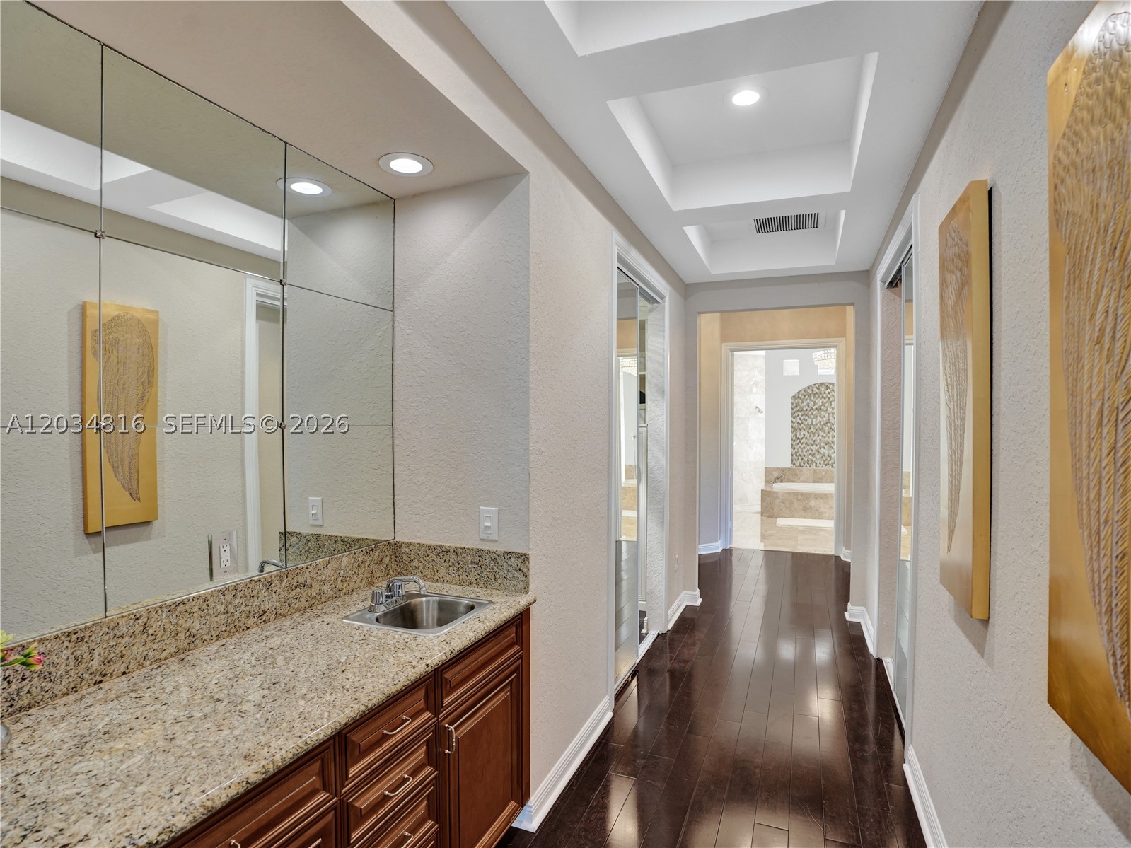 14321 N Jockey Cir N, Davie FL 33330