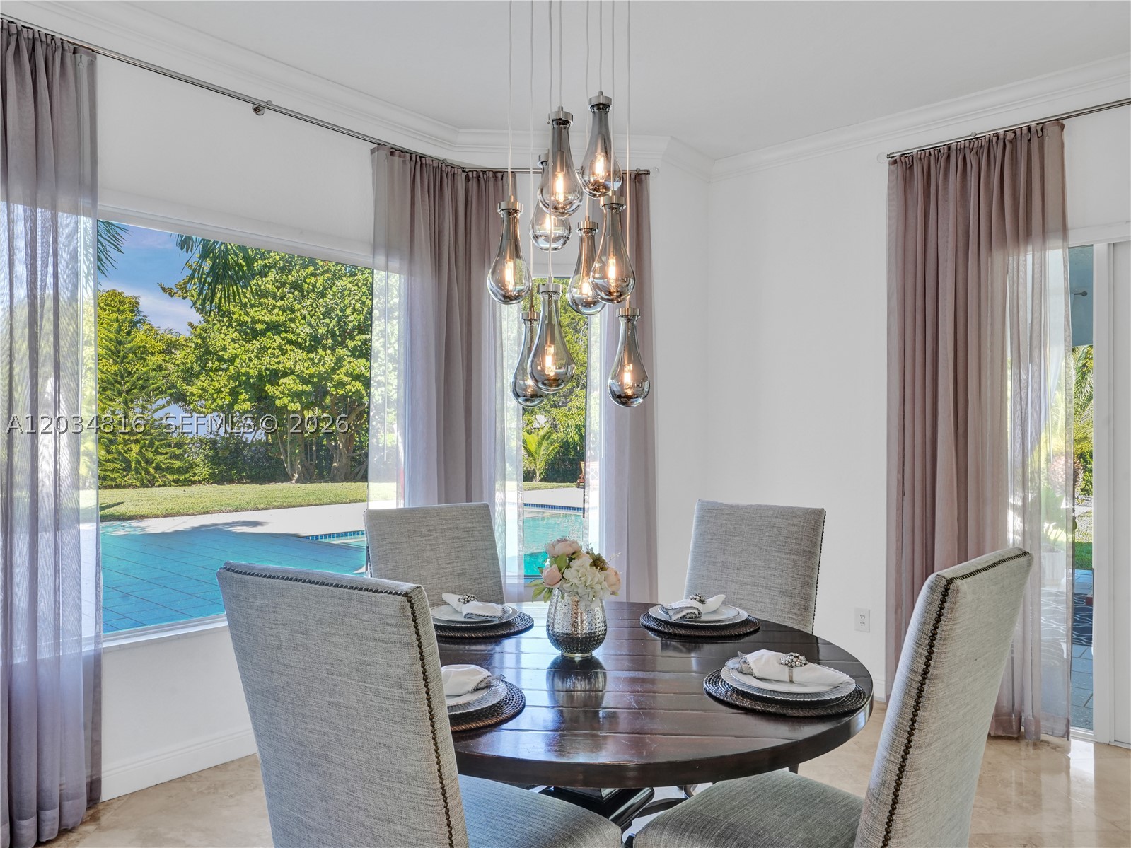 14321 N Jockey Cir N, Davie FL 33330
