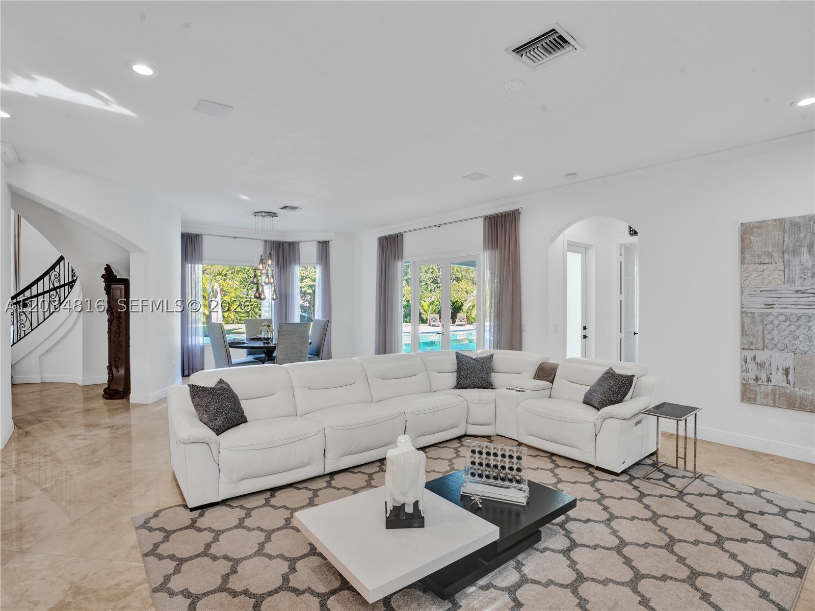 14321 N Jockey Cir N, Davie FL 33330